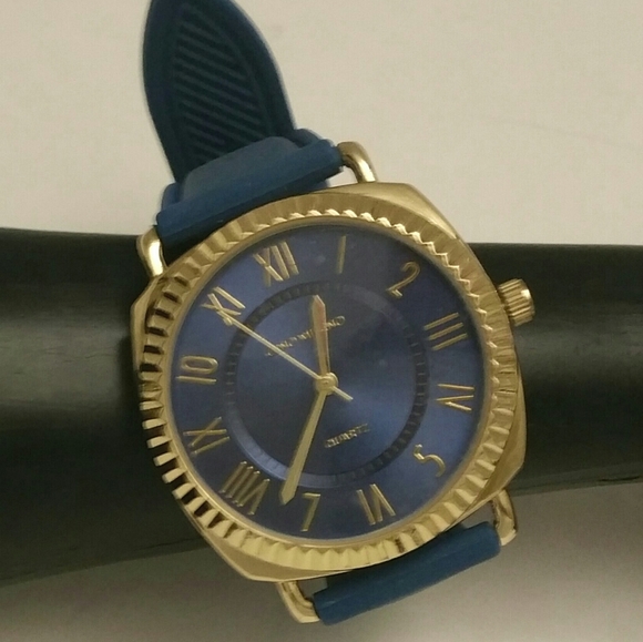Watch: Blue & Gold Sophisticated Watch - Picture 1 of 6